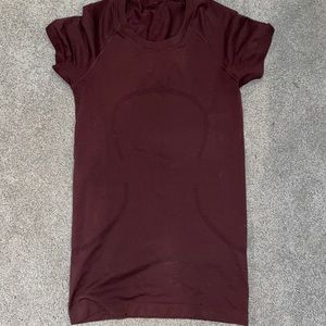 Maroon Lululemon swiftly tech